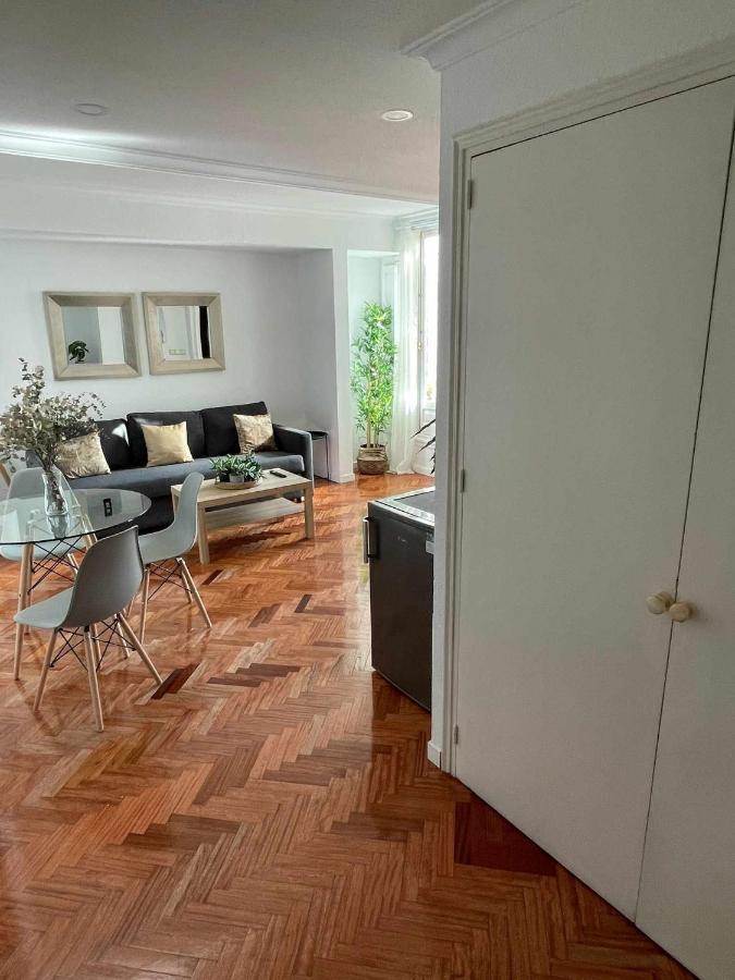 Apartamento Con Terraza Y Vistas Alcalaretiro Madrid Eksteriør billede
