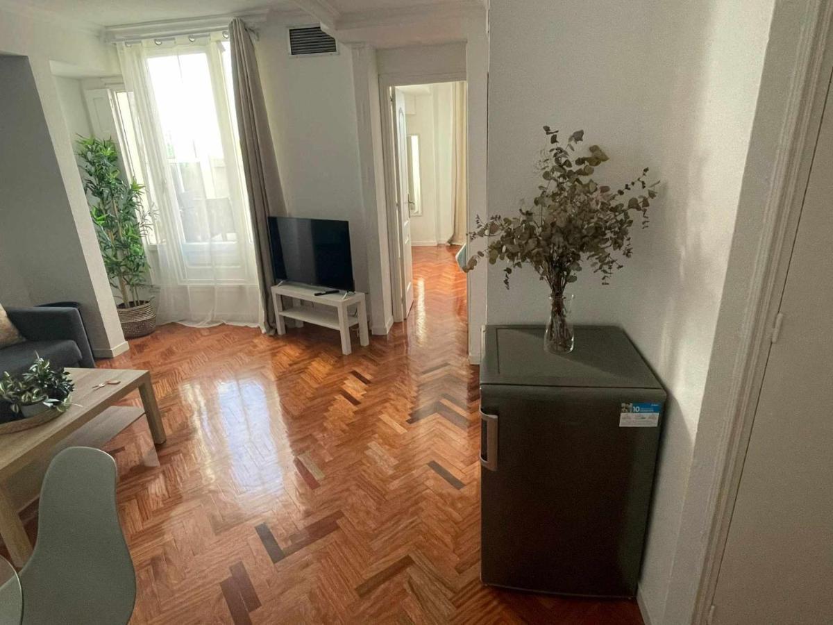 Apartamento Con Terraza Y Vistas Alcalaretiro Madrid Eksteriør billede